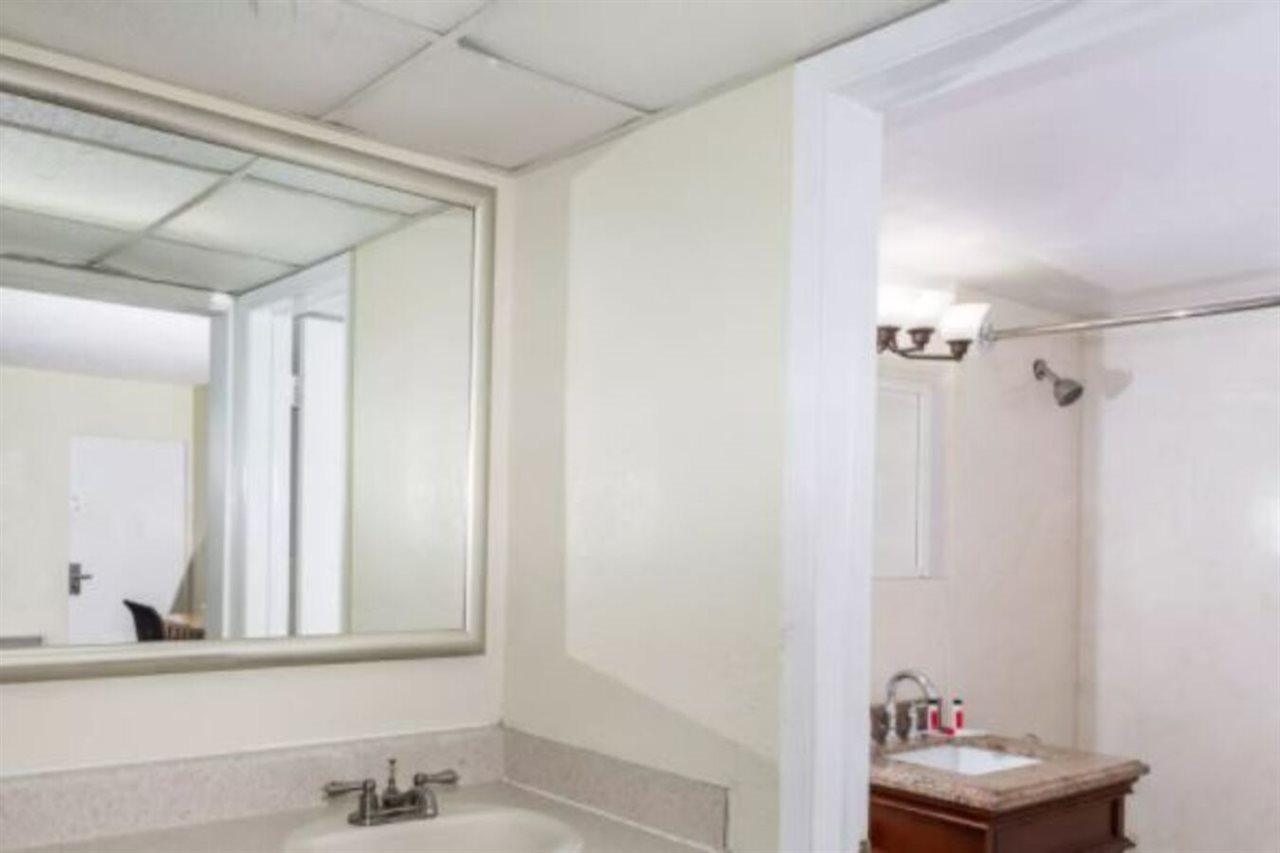 Travelodge By Wyndham Fort Lauderdale Beach מראה חיצוני תמונה