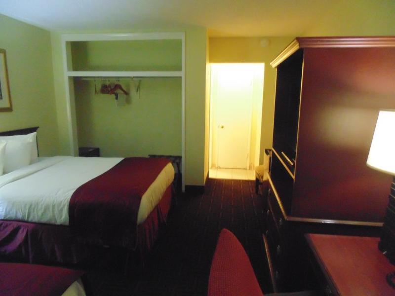 Travelodge By Wyndham Fort Lauderdale Beach מראה חיצוני תמונה