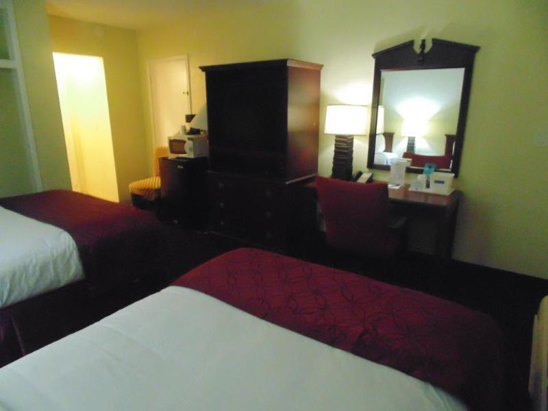 Travelodge By Wyndham Fort Lauderdale Beach מראה חיצוני תמונה