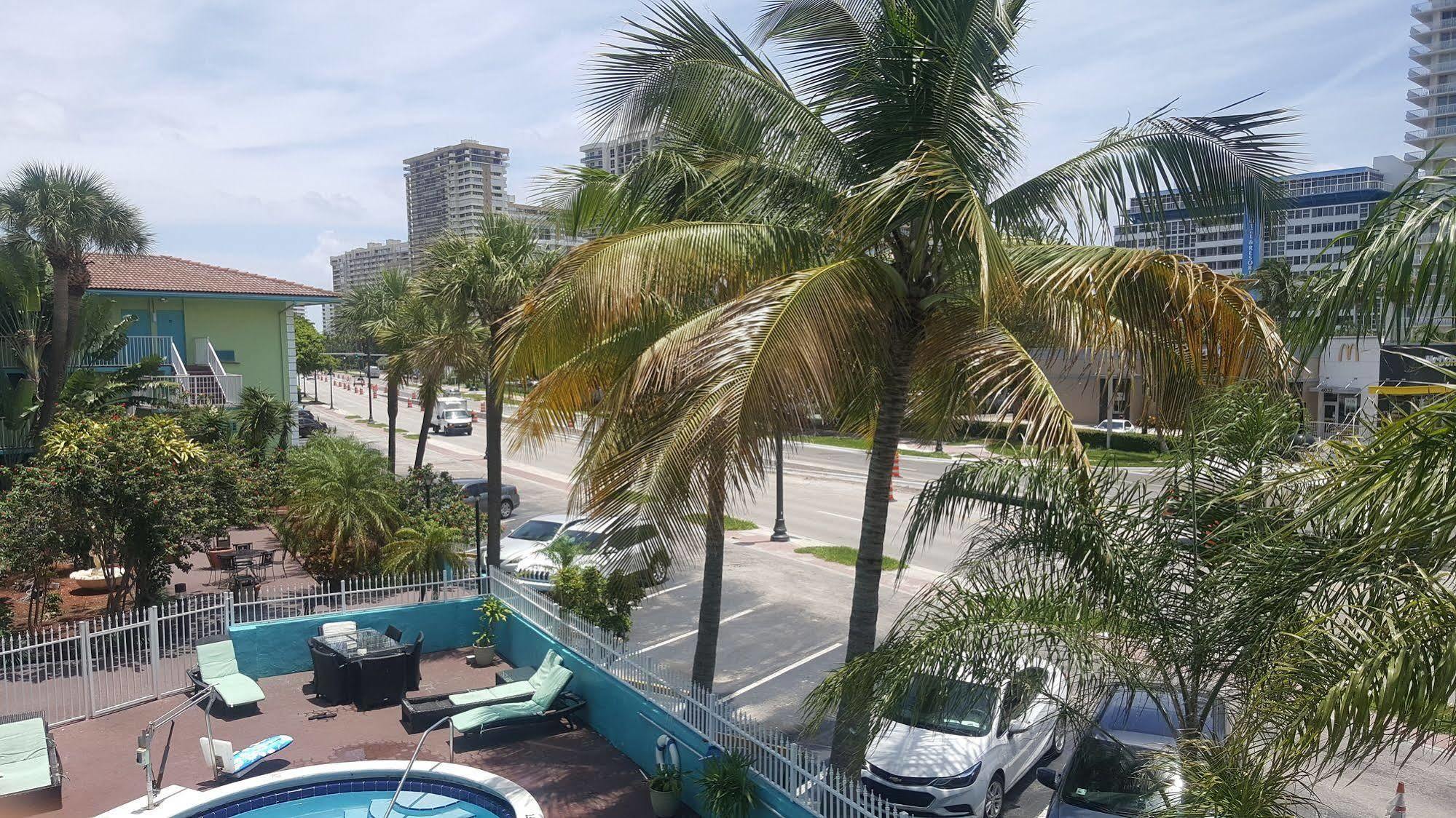 Travelodge By Wyndham Fort Lauderdale Beach מראה חיצוני תמונה